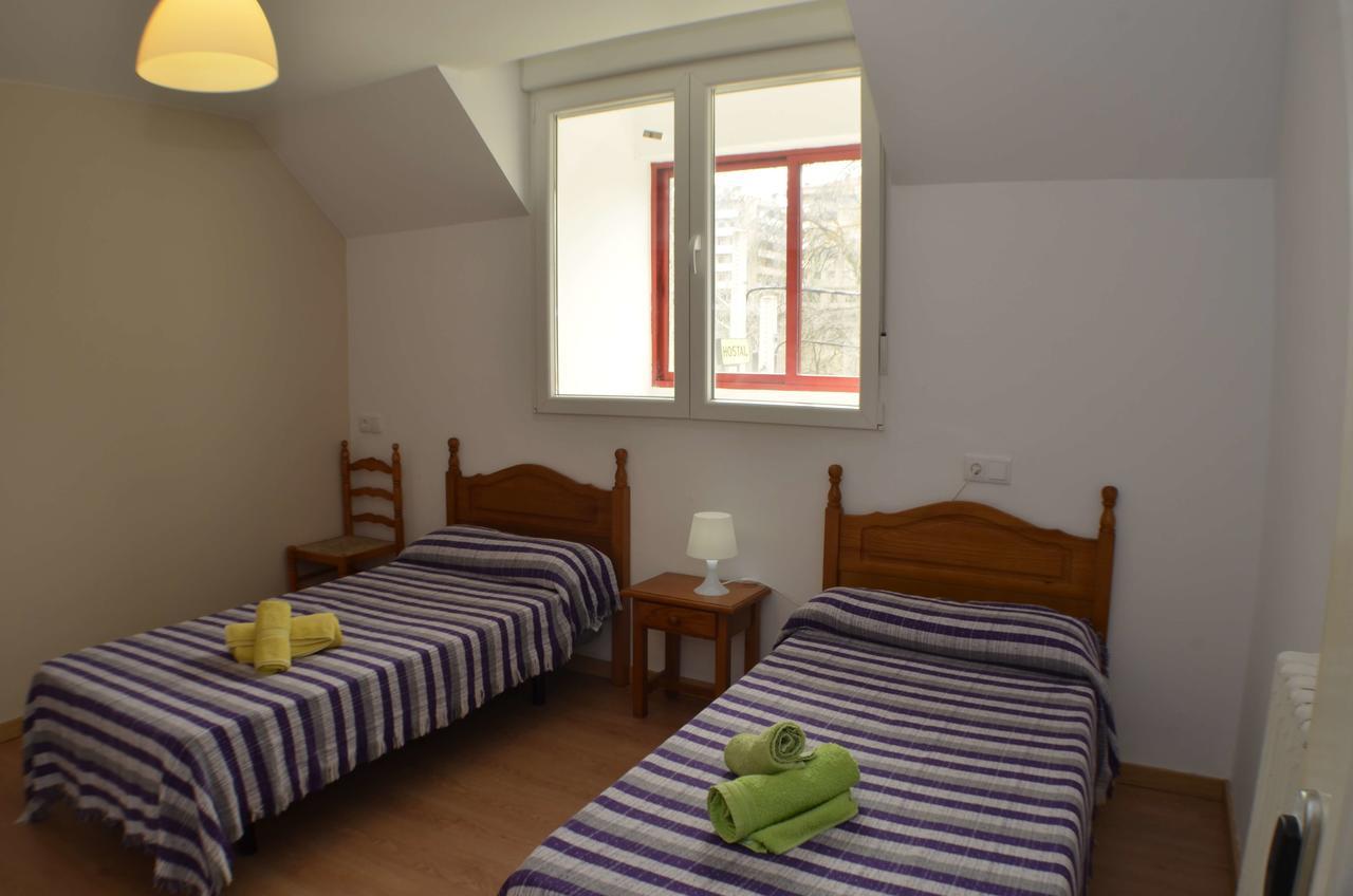Hostal Los Calatravos Alcañiz Zewnętrze zdjęcie