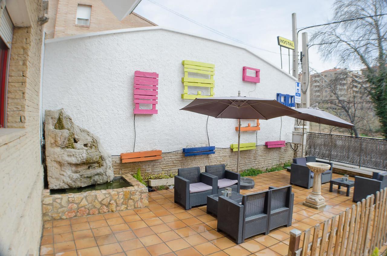 Hostal Los Calatravos Alcañiz Zewnętrze zdjęcie