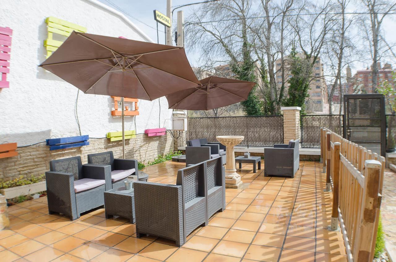 Hostal Los Calatravos Alcañiz Zewnętrze zdjęcie